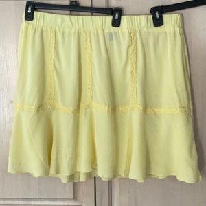SHEIN CURVE Skirt Size 4XL YELLOW Lace
